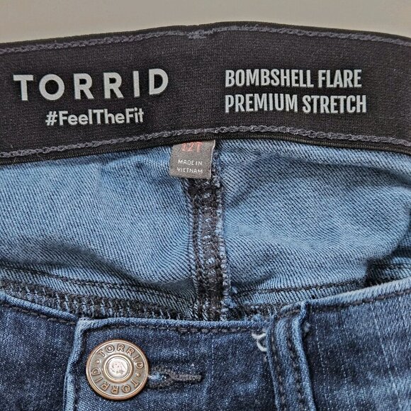 Torrid Jeans Women 12 Tall Blue Bombshell Flare Button Fly Stretch Denim Boho - Picture 3 of 15